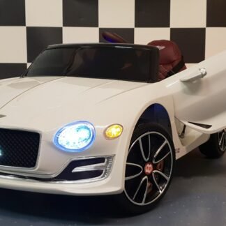Coche eléctrico Bentley EXP 12V, blanco asiento cuero, ruedas goma, 1-5 años - INDA647-RA